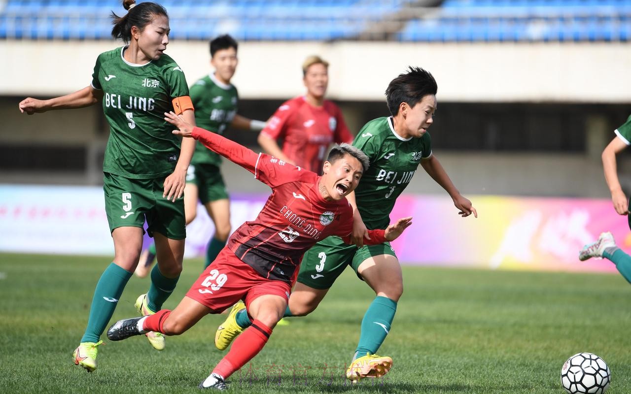 2018赛季女超联赛第十轮:一骑当先!大连权健3-1武汉江大拉开积分差距 2018赛季女超联赛第十轮:一骑当先!大连权健3-1武汉江大拉开积分差距